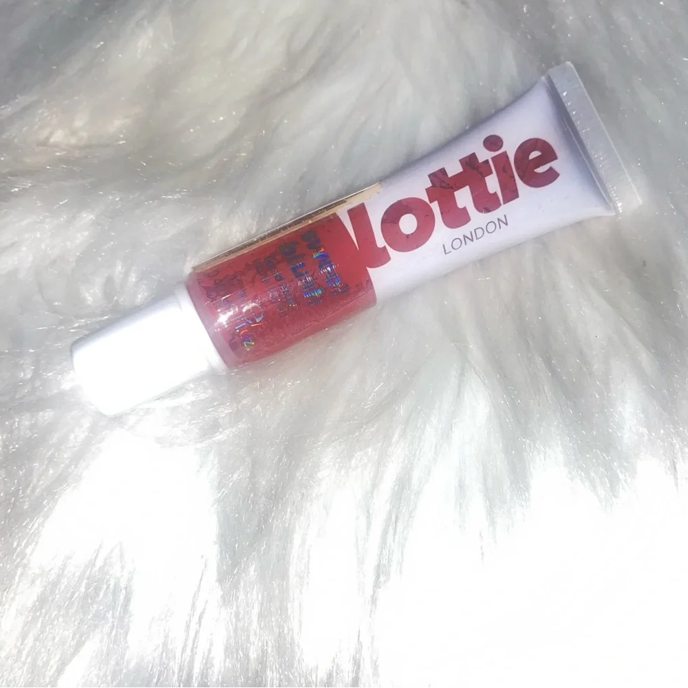 New Lottie London liquid blush Soft Rose